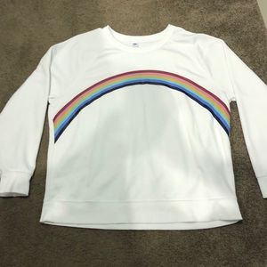 super cute old navy crew neck